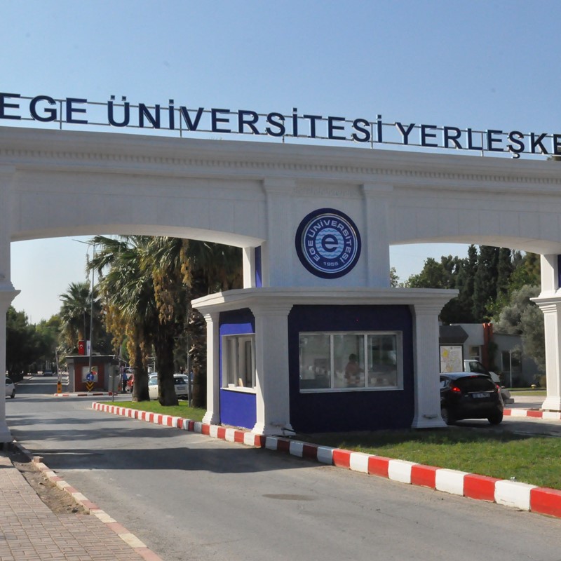 Ege Üniversitesi Araç Plaka Tanıma Sistemi
